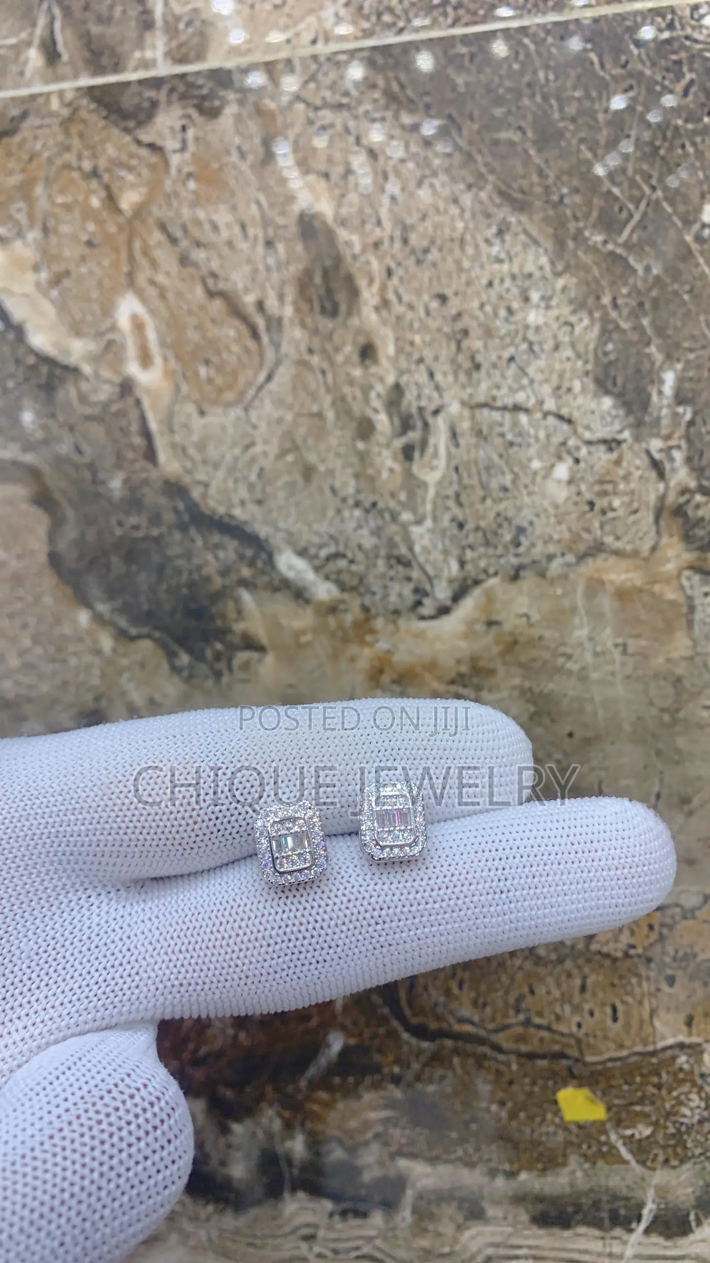 Zirconia Pin Earrings