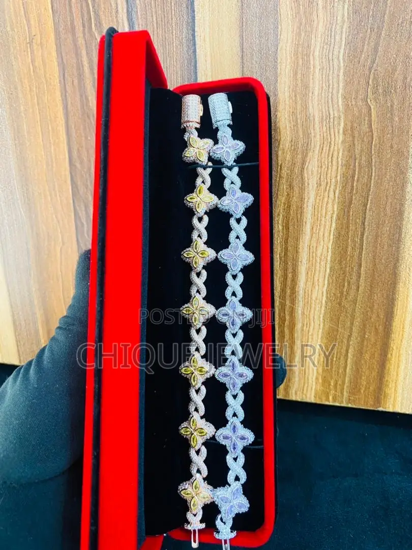 High Quality Zirconia Ice Studded Bracelet