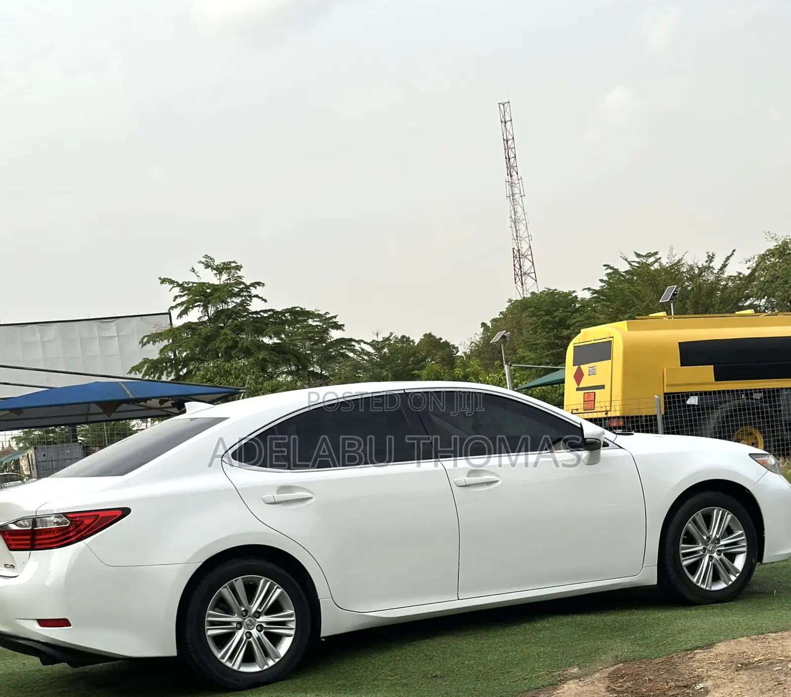 Lexus ES 350 FWD 2015 White