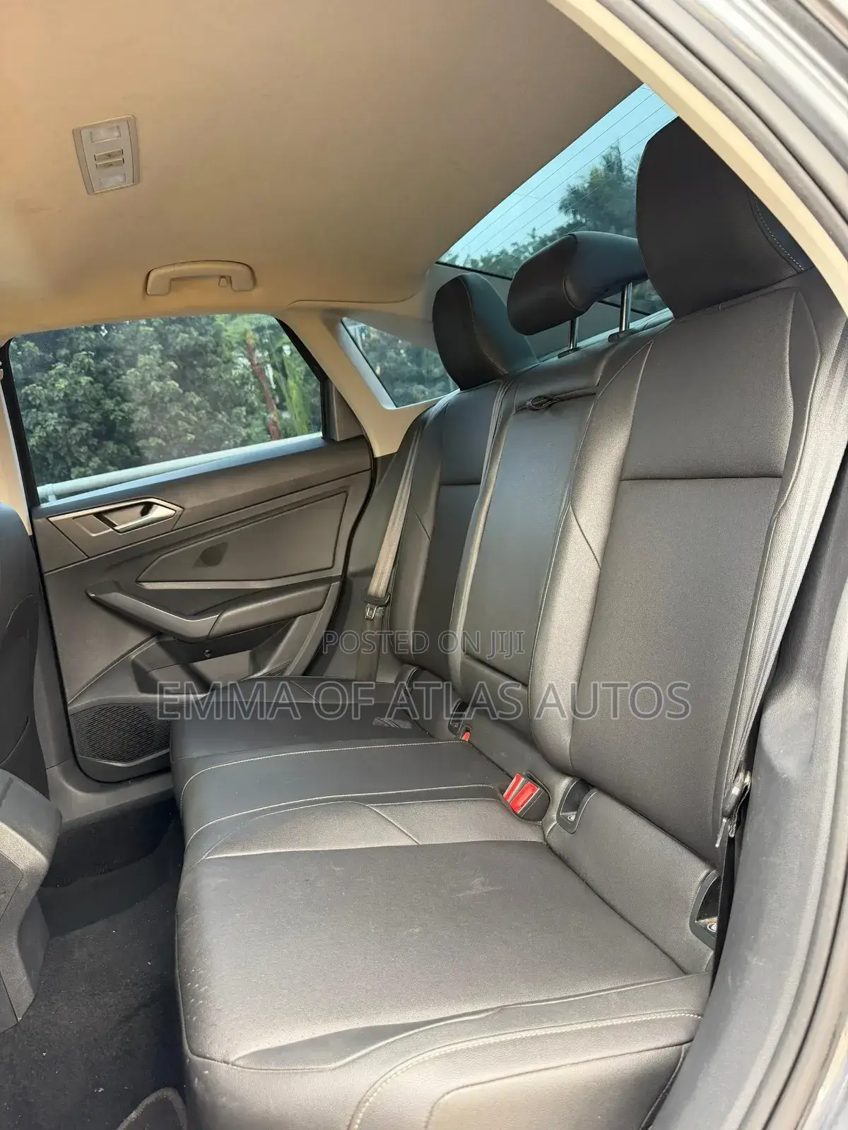 Volkswagen Jetta SEL 4dr Sedan (1.8L 4cyl Turbo 6A) 2015 Gray