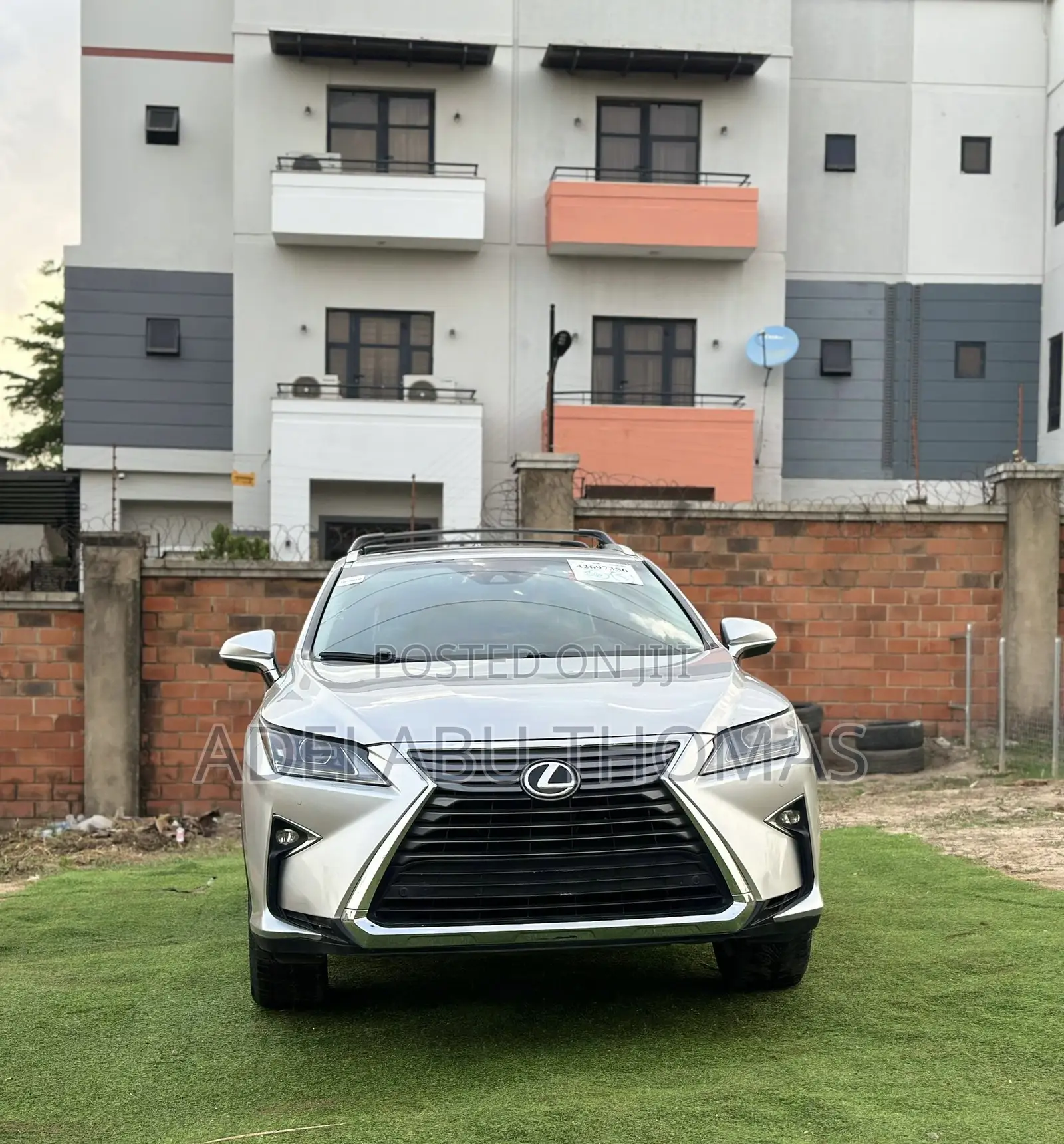 Lexus RX 350 FWD 2017 Gold