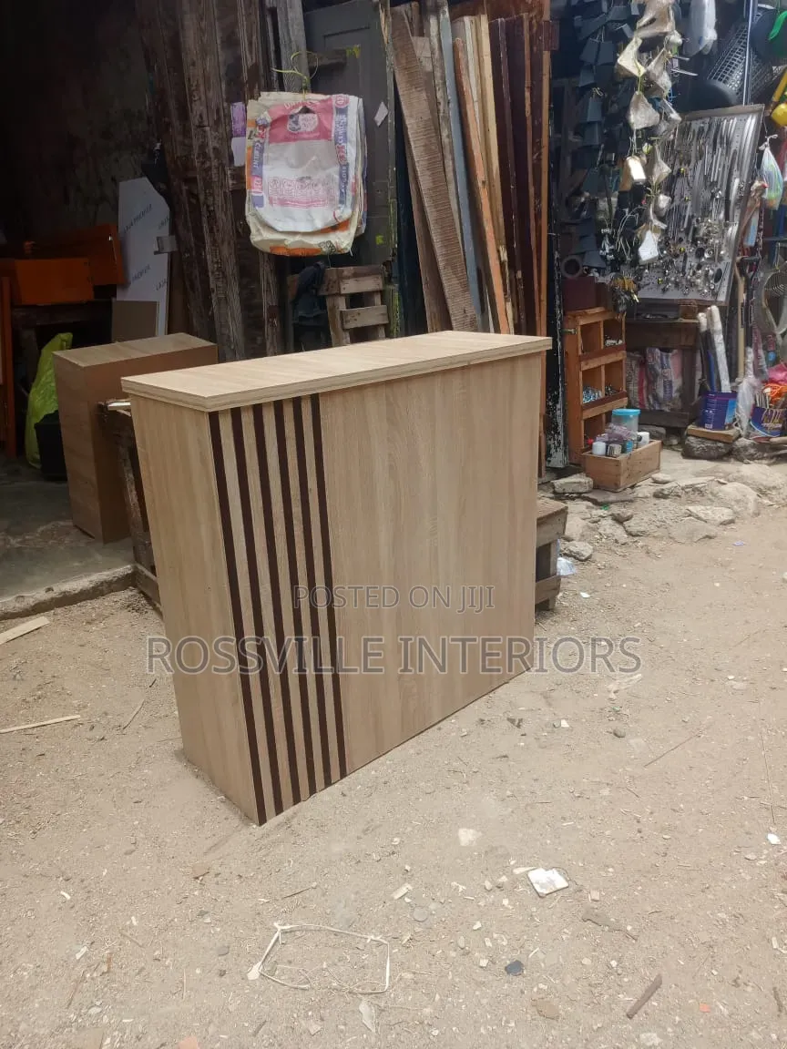 Secretary Front Desk /Table