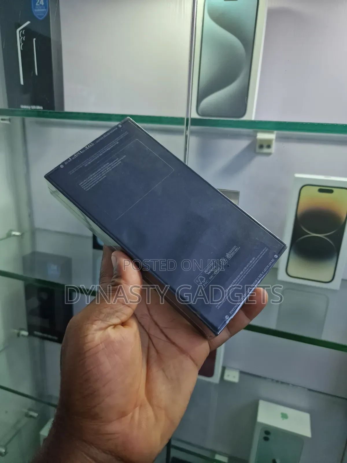 New Samsung Galaxy S24 Ultra 256 GB Yellow