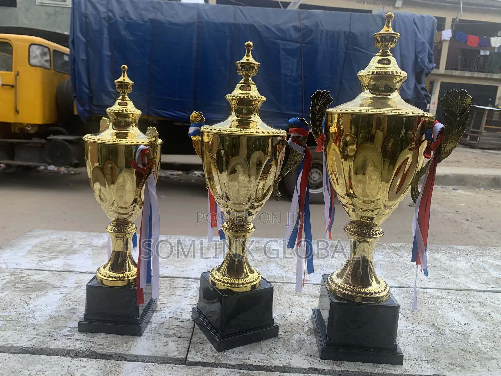 Trophy Cups, Set of 3