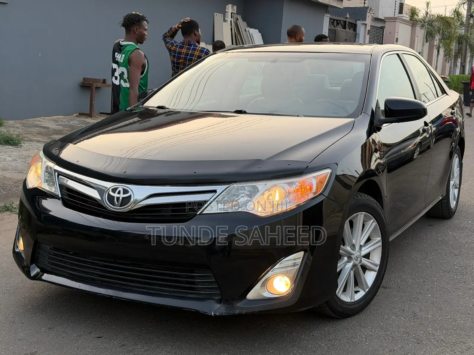 Toyota Camry XLE 4dr Sedan (2.5L 4cyl 6A) 2013 Black