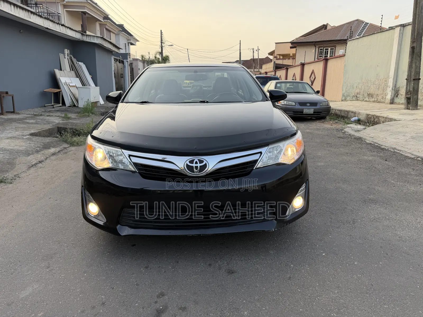 Toyota Camry XLE 4dr Sedan (2.5L 4cyl 6A) 2013 Black