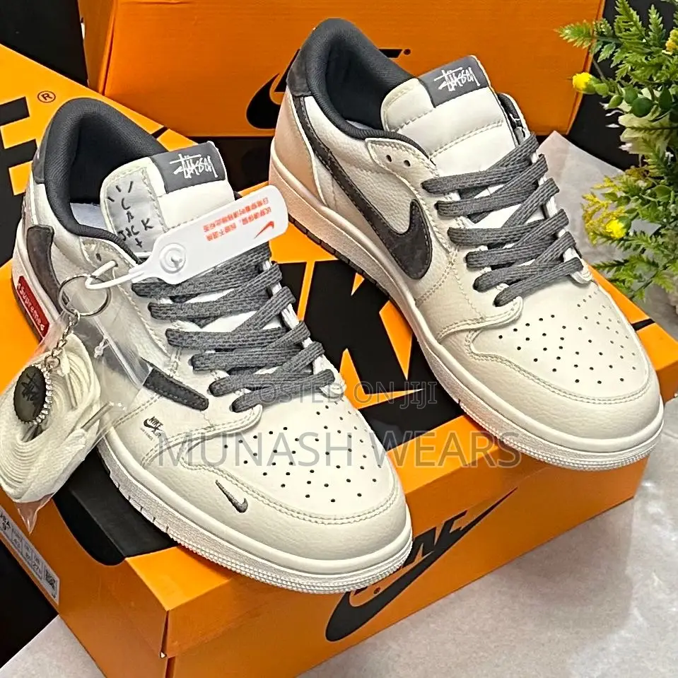 Sb Dunk Nike Cream Color 40-46