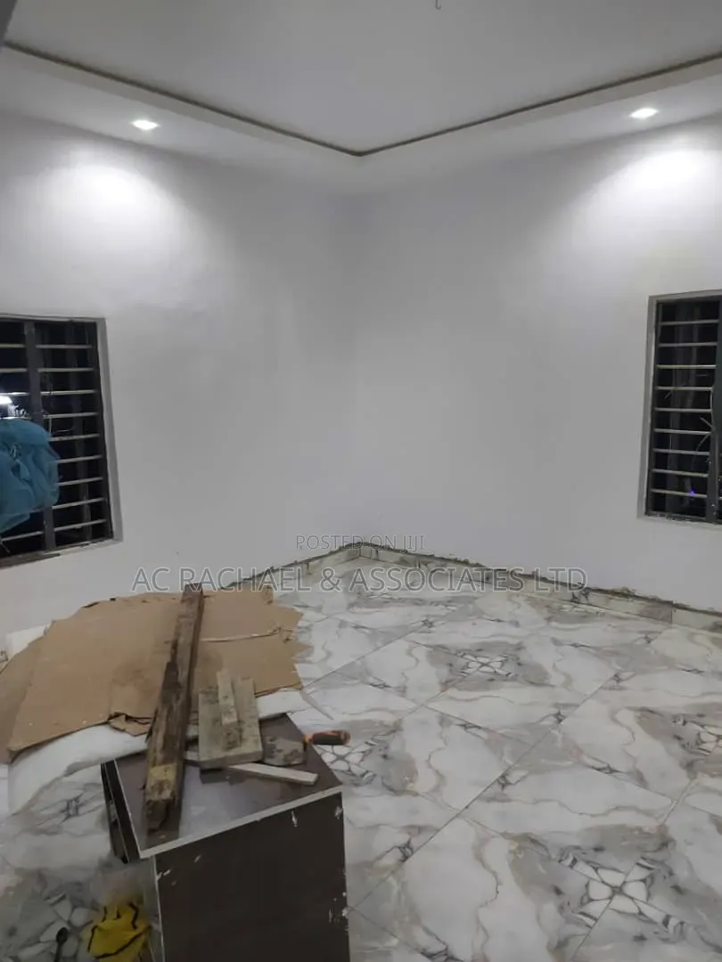 3bdrm Apartment in Off Ago Palace for sale