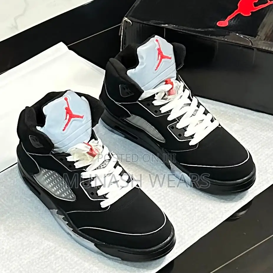 Nike Jordan Sneakers 40-46 Available High Cut