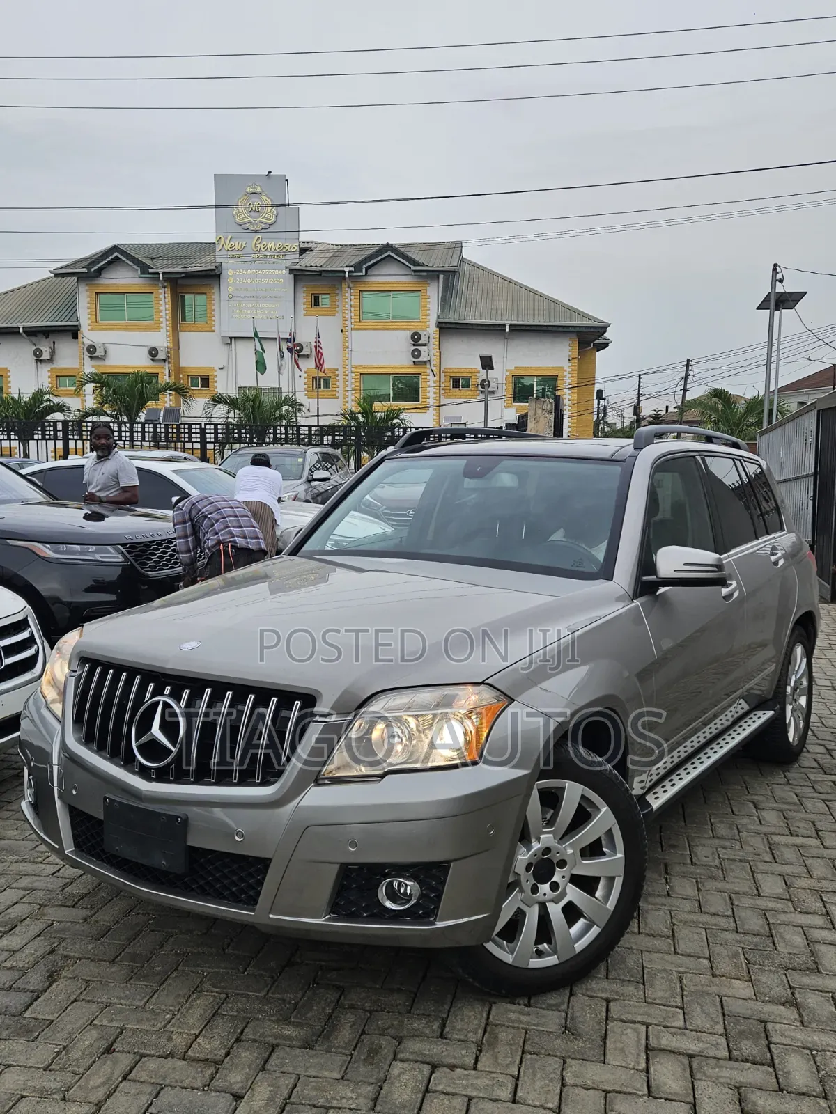 Mercedes-Benz GLK-Class 350 4MATIC 2010 Gold