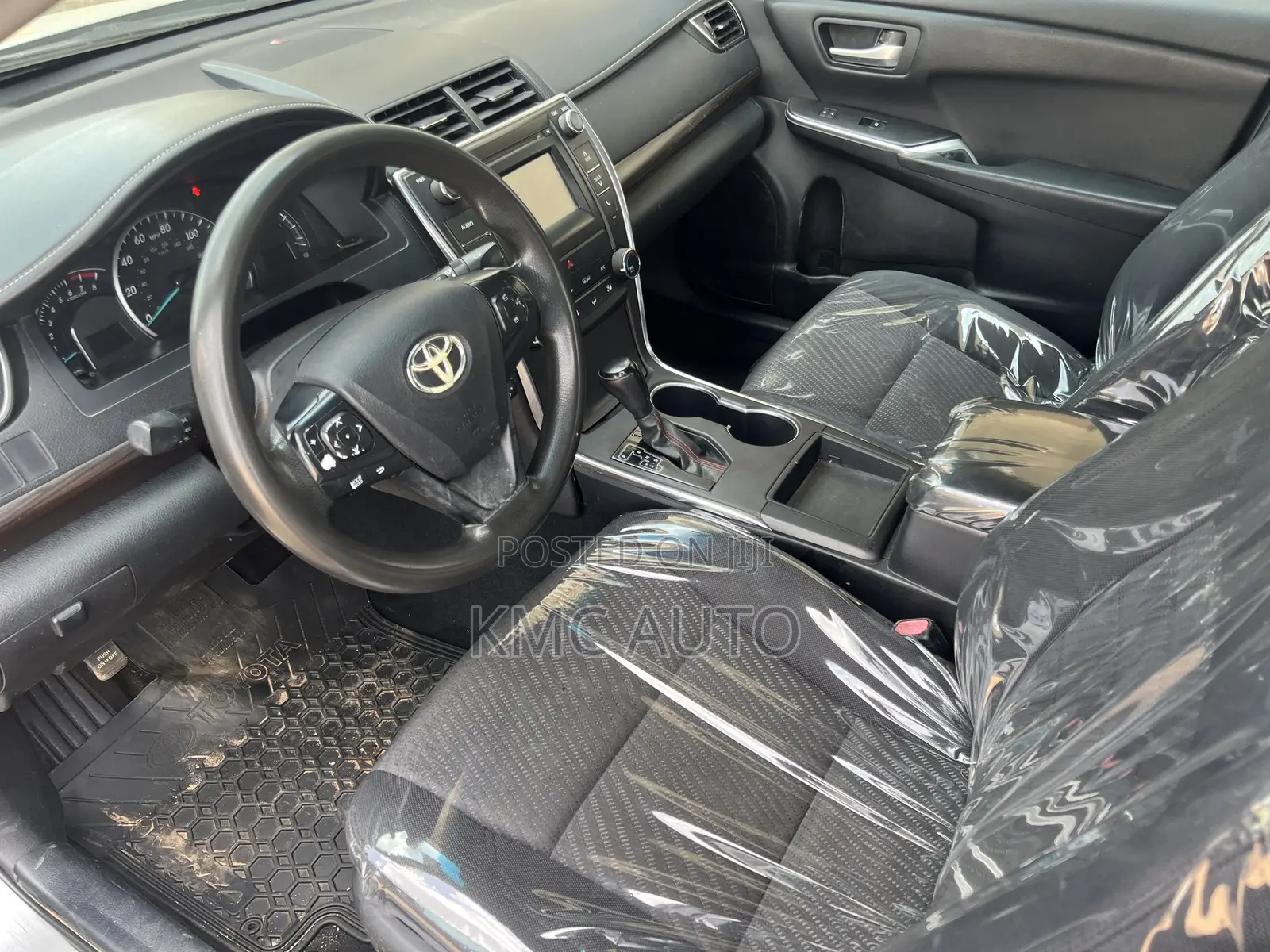 Toyota Camry 2015 Silver