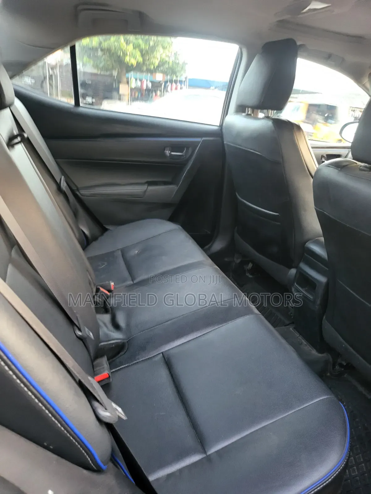 Toyota Corolla XSE (1.8L 4cyl 2A) 2018 Black