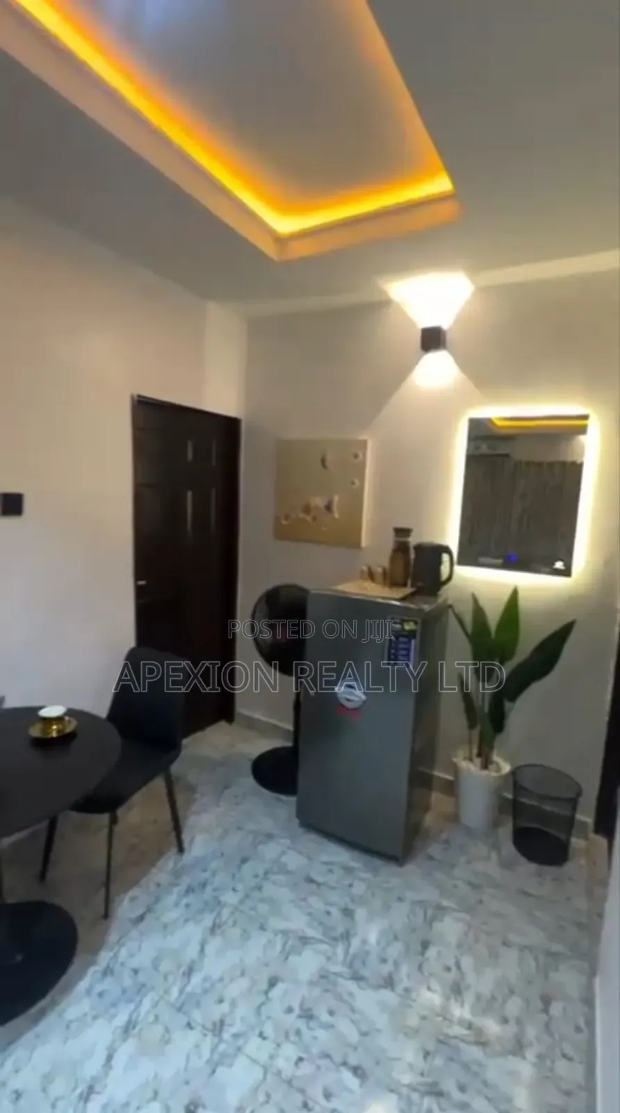 Furnished 2bdrm Apartment in Wuse Zone, New Layout for rent