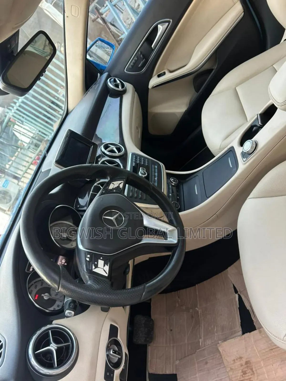 Mercedes-Benz GLA 250 2017 Blue