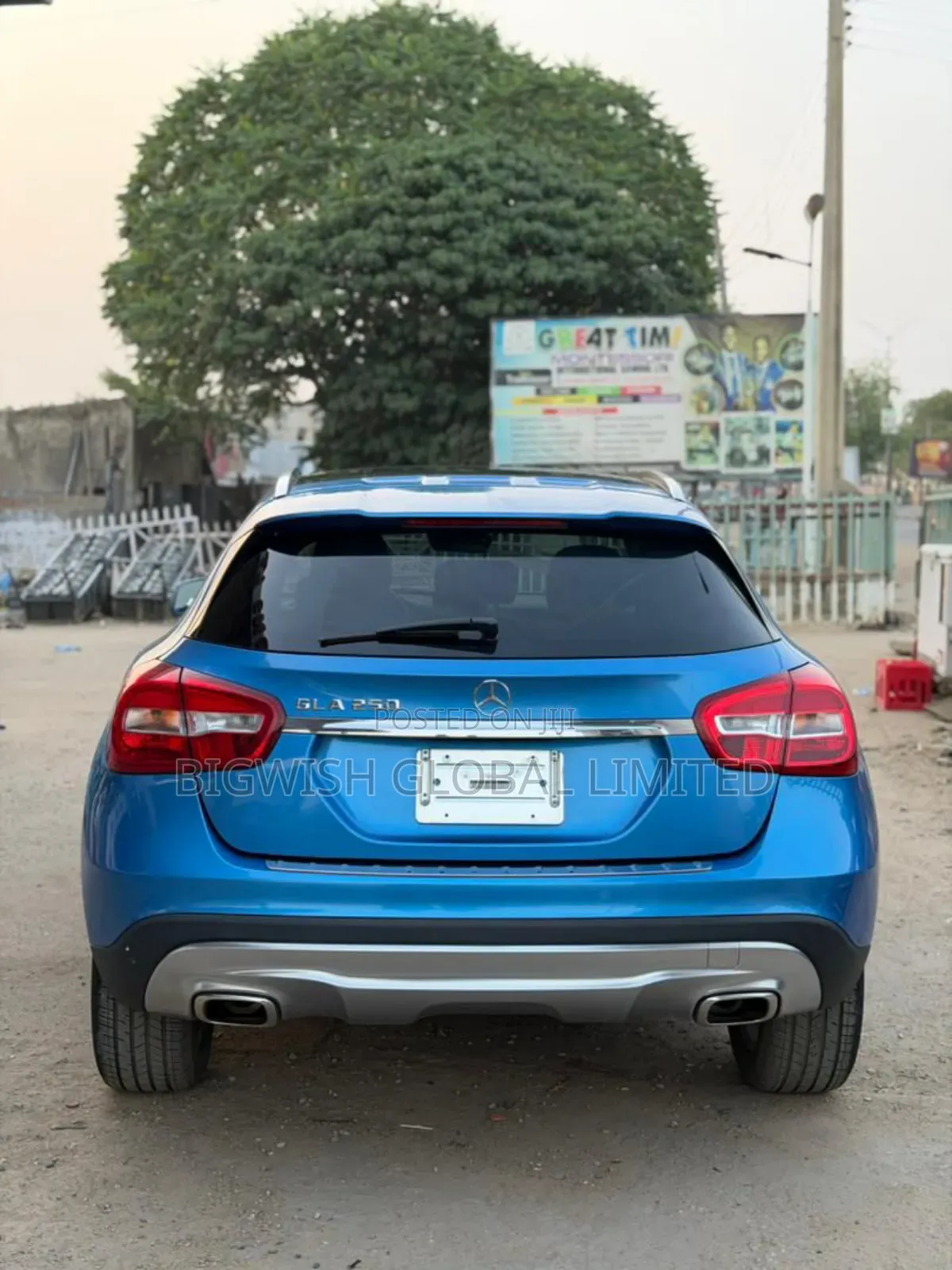 Mercedes-Benz GLA 250 2017 Blue