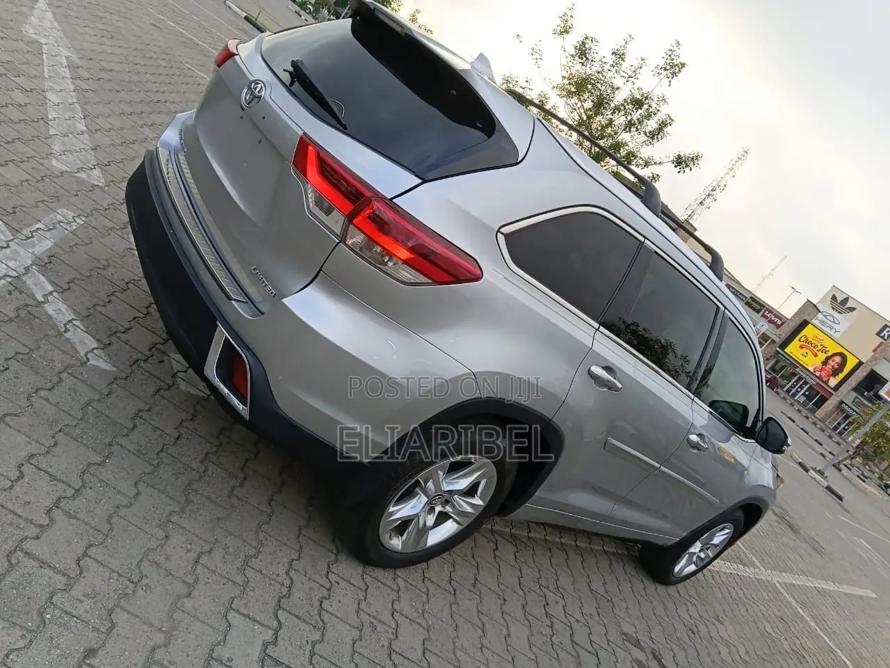 Toyota Highlander Limited 4x4 V6 (3.5L 6cyl 8A) 2018 Silver