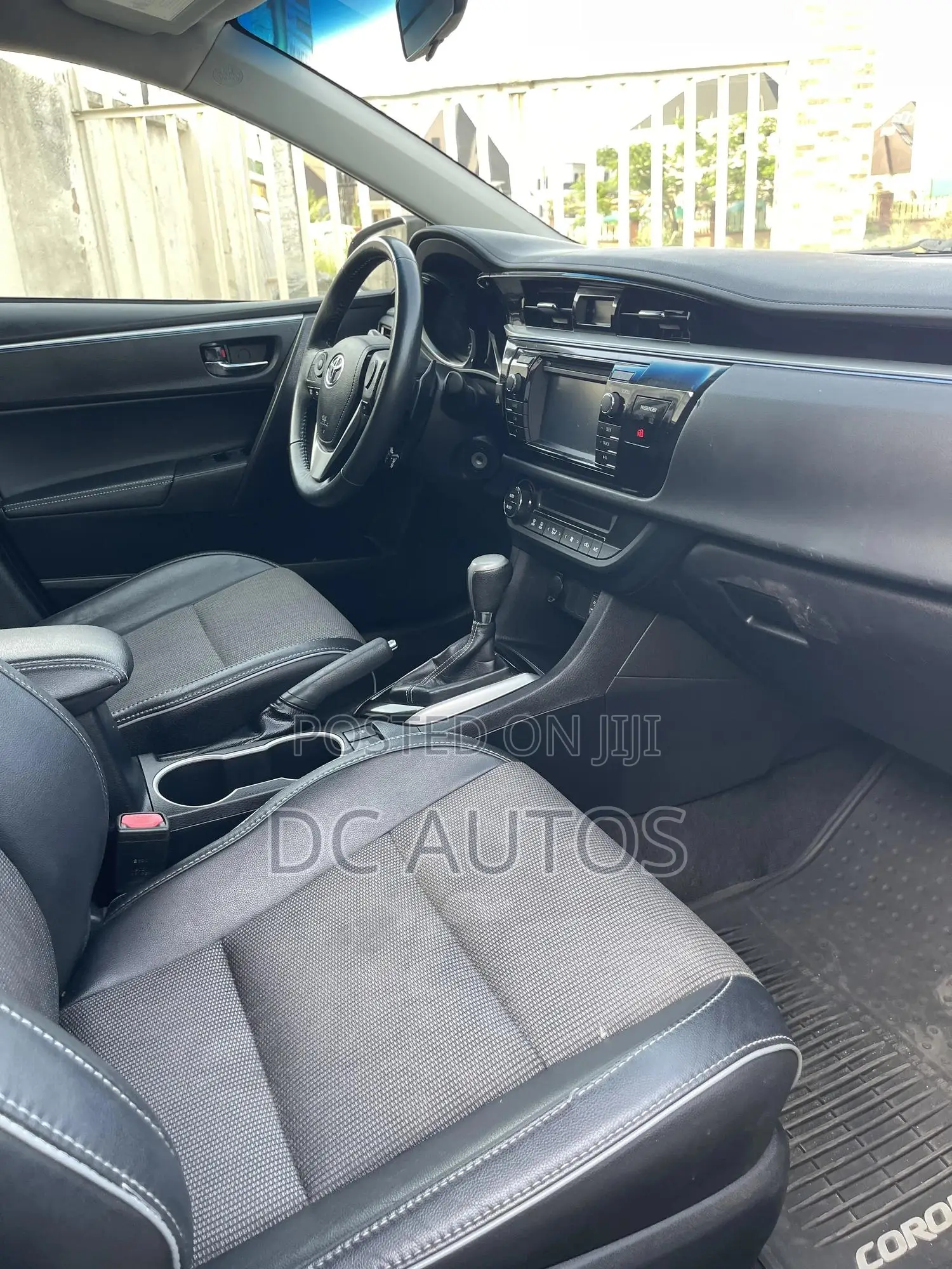 Toyota Corolla 2015 Gray