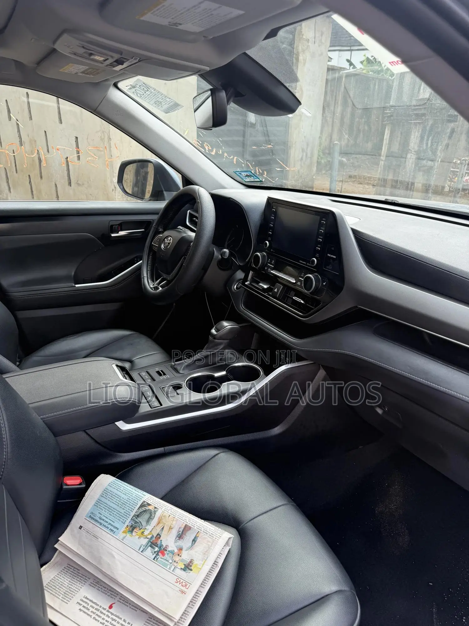 Toyota Highlander XLE AWD 2020 Silver