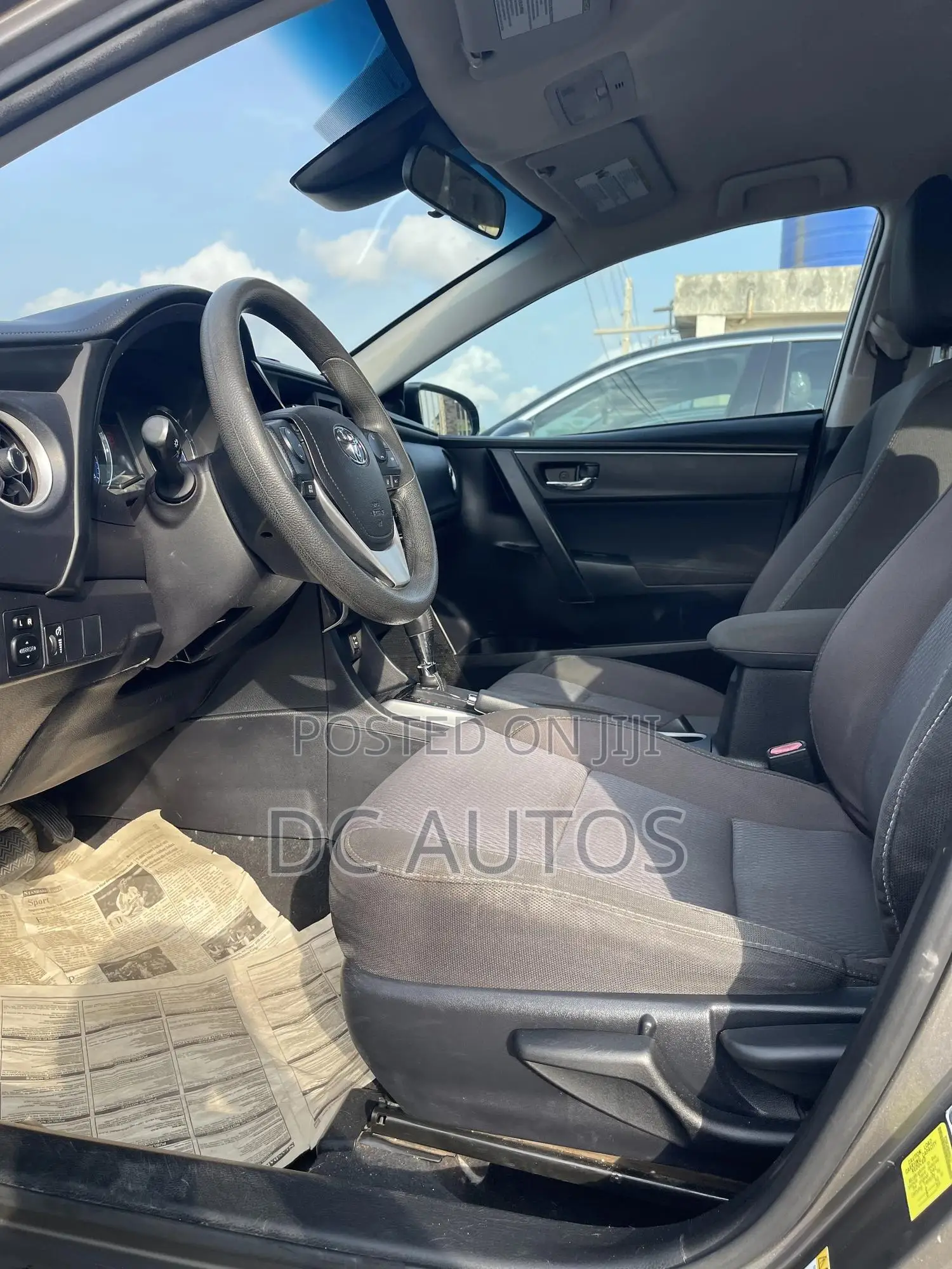 Toyota Corolla 2017 Gray