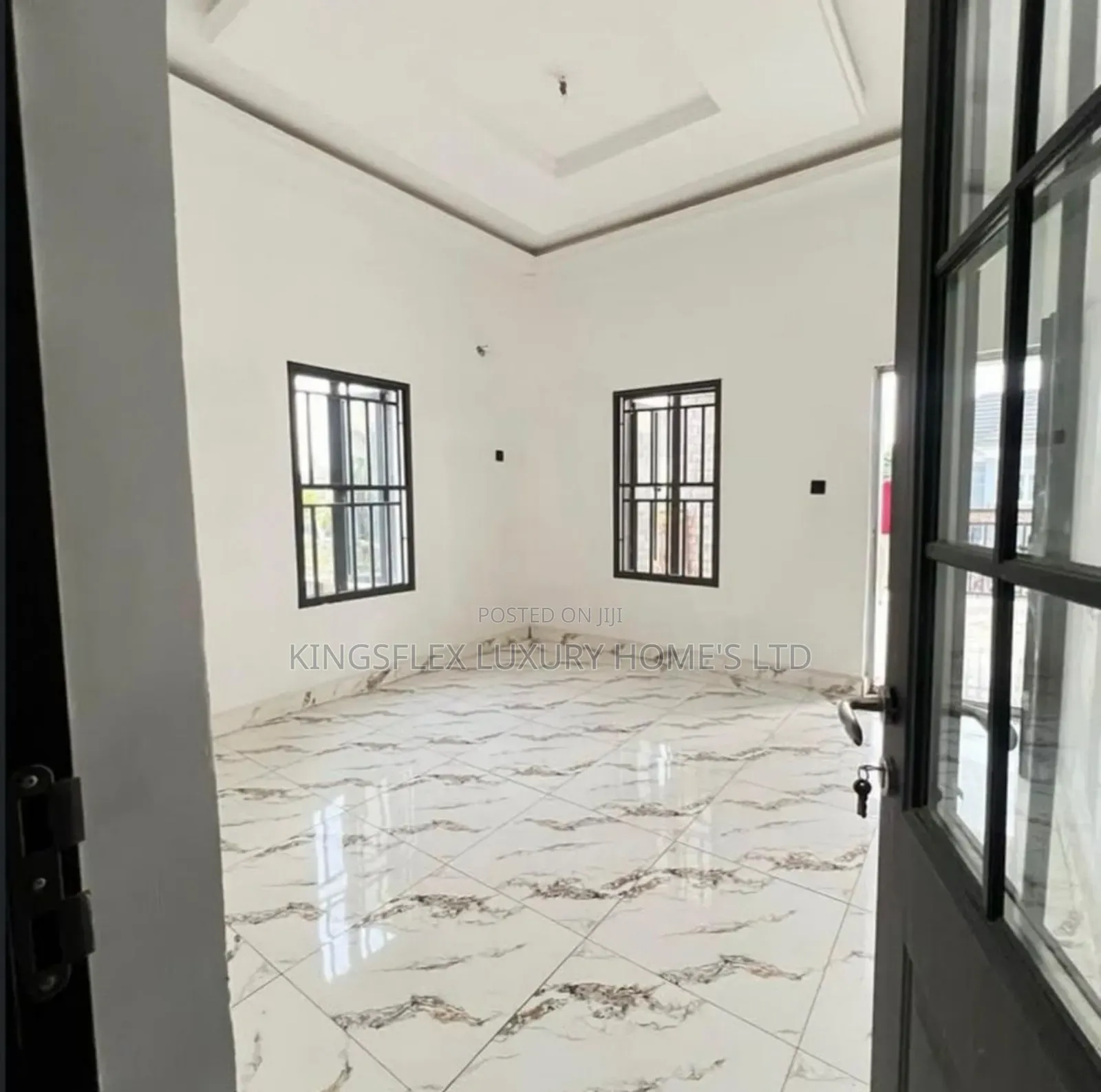 4bdrm Duplex in Supercell. Estate, Apo District for sale