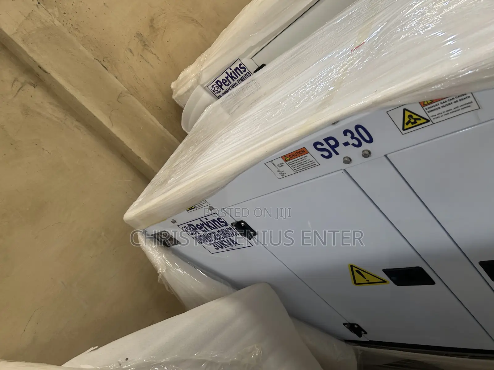 Soundproof Perkins Generator 30kva