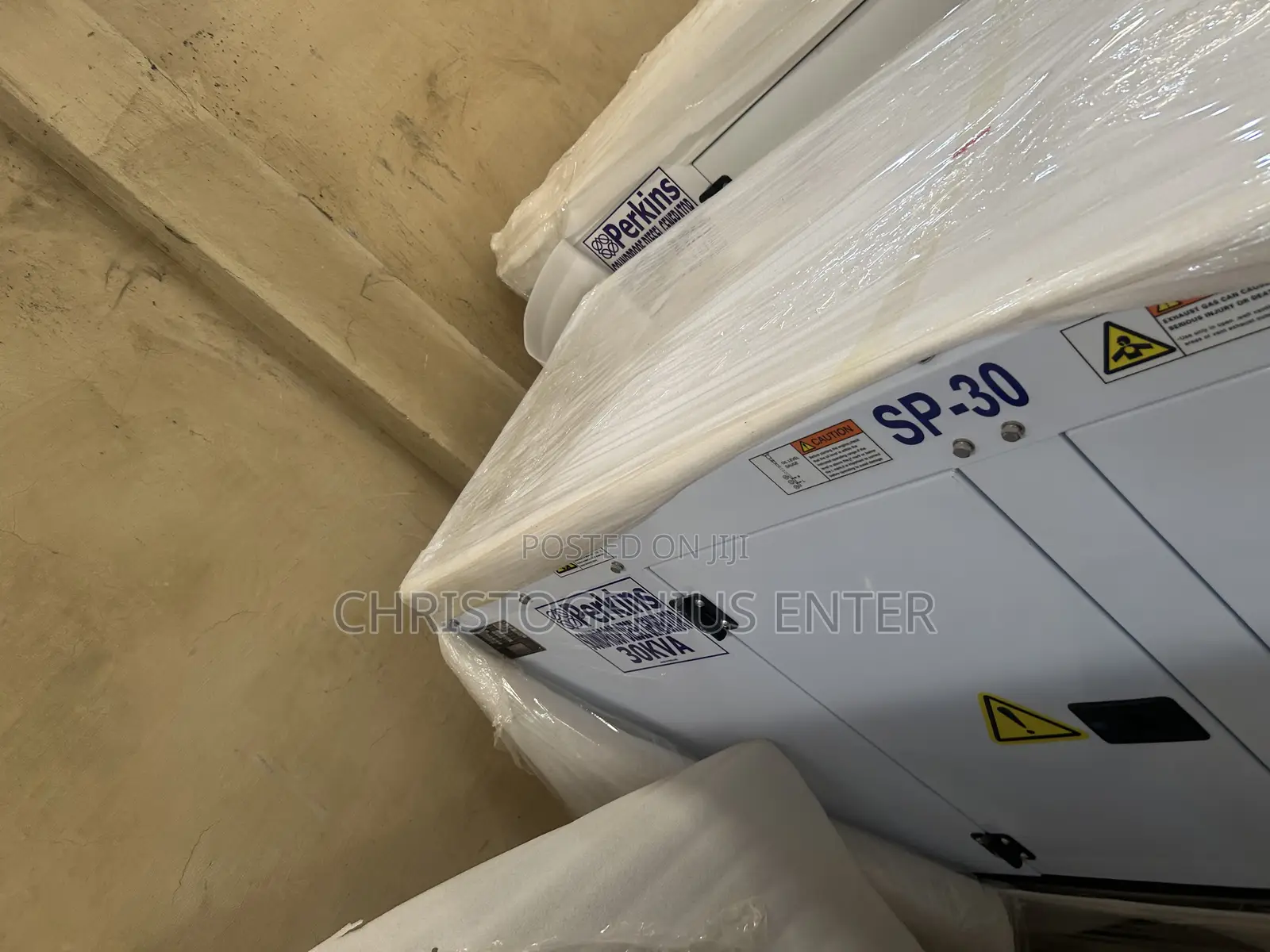Soundproof Perkins Generator 30kva