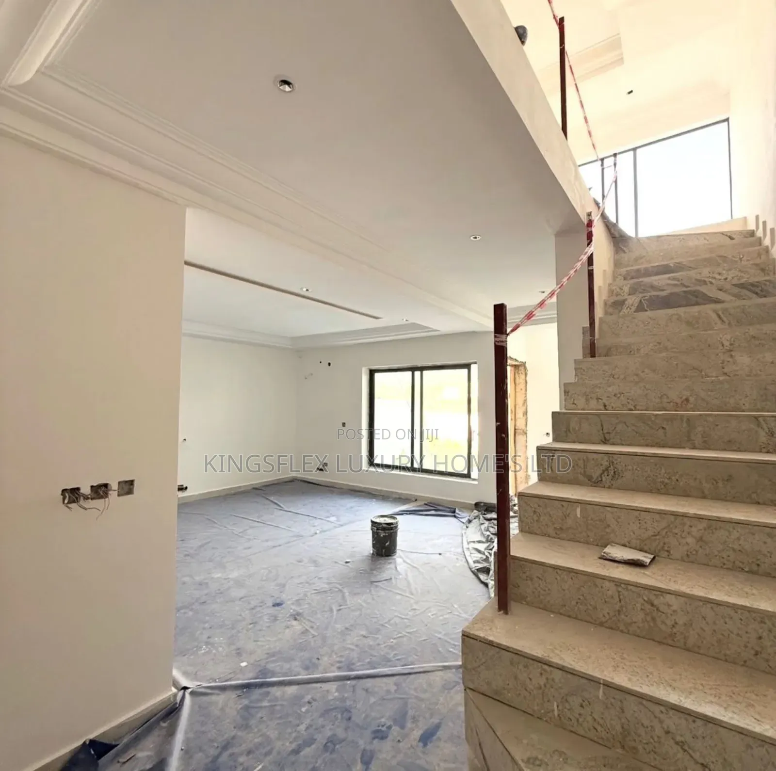 2bdrm Apartment in It Own Compound, Maitama for sale