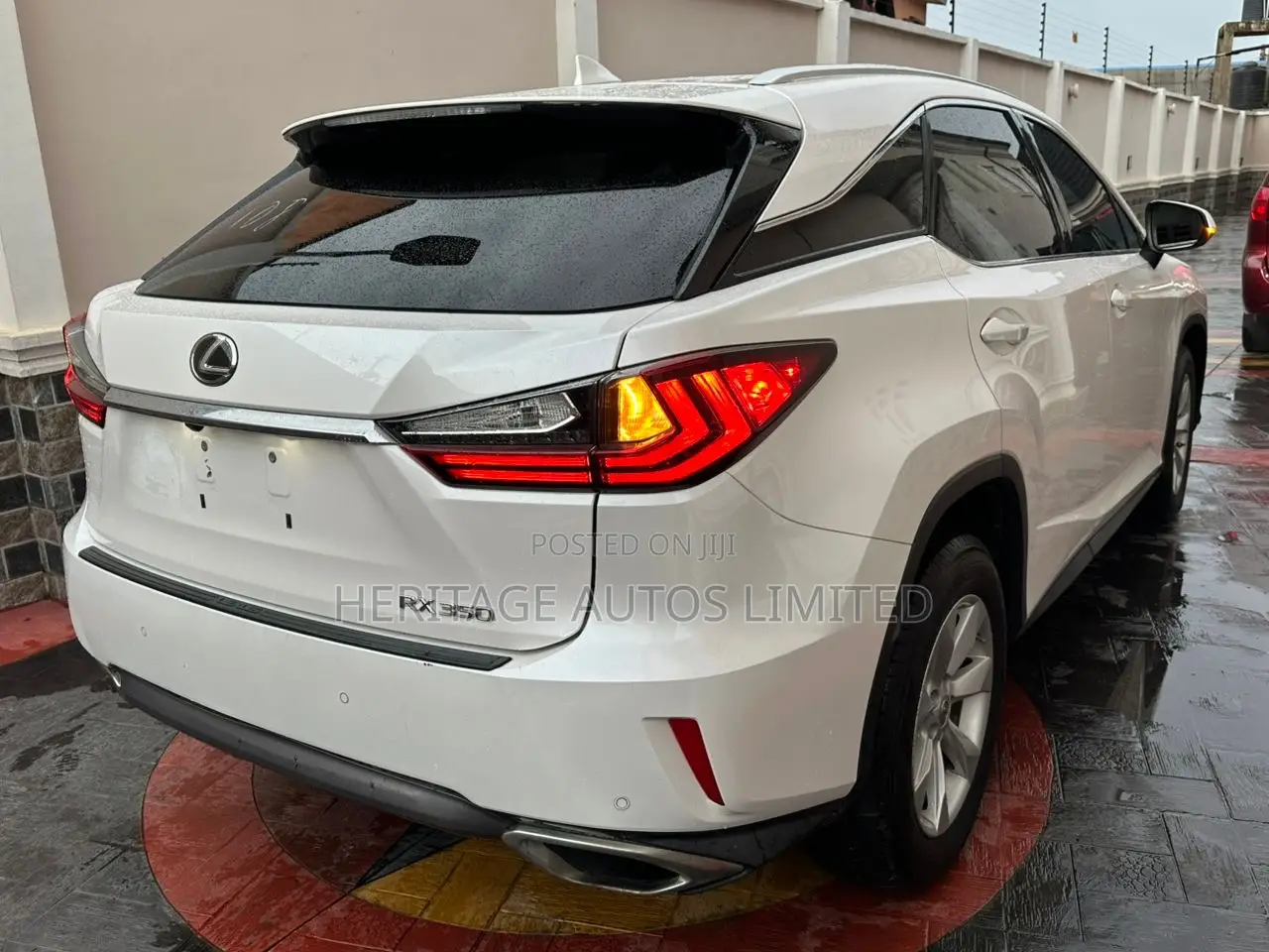 Lexus RX 350 FWD 2017 White