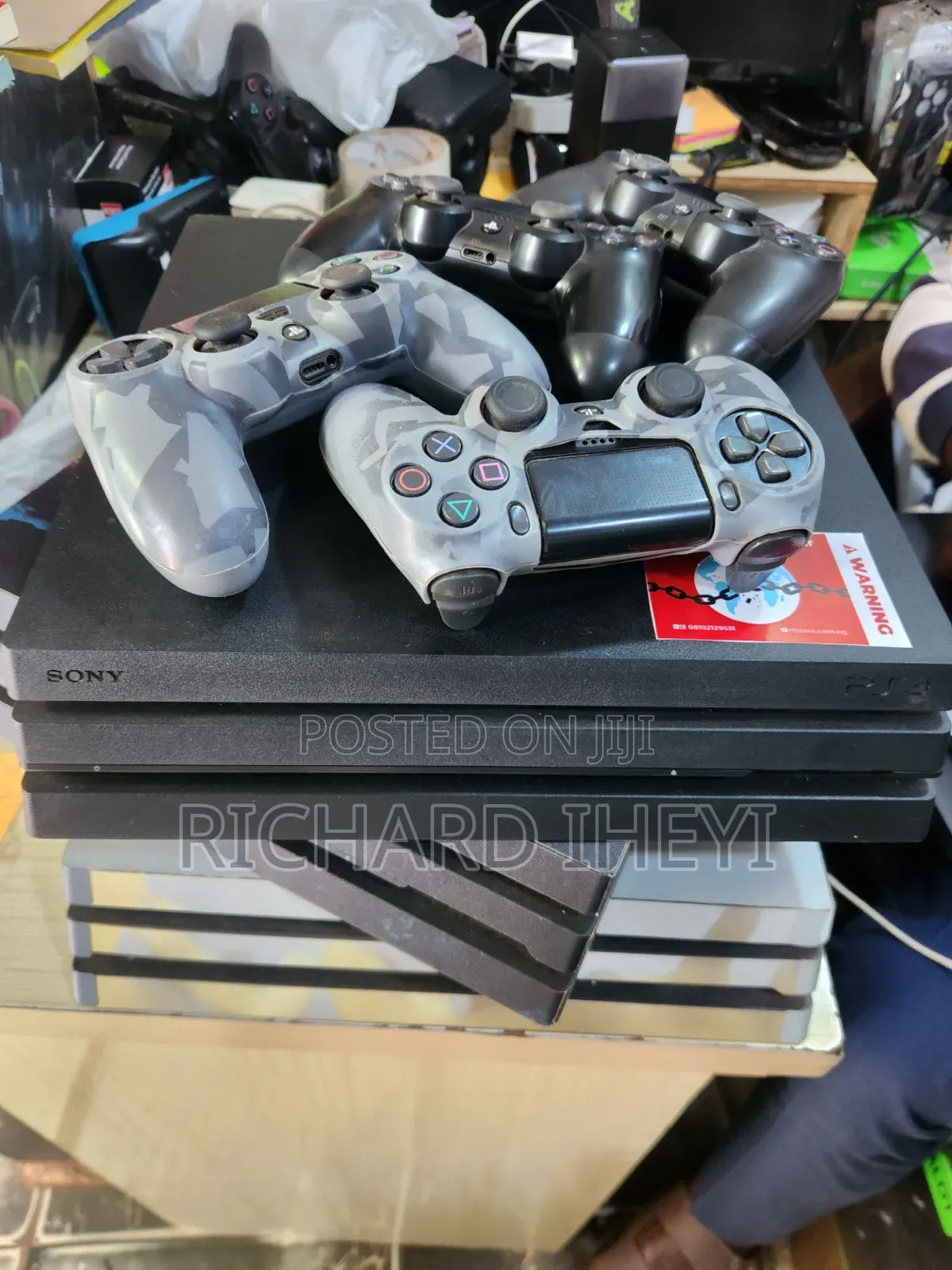 Ps4 Pro 1tb + 7 Games
