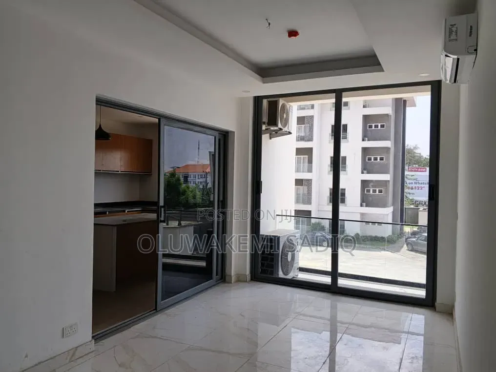 Furnished 3bdrm Apartment in Ikeja Gra for rent