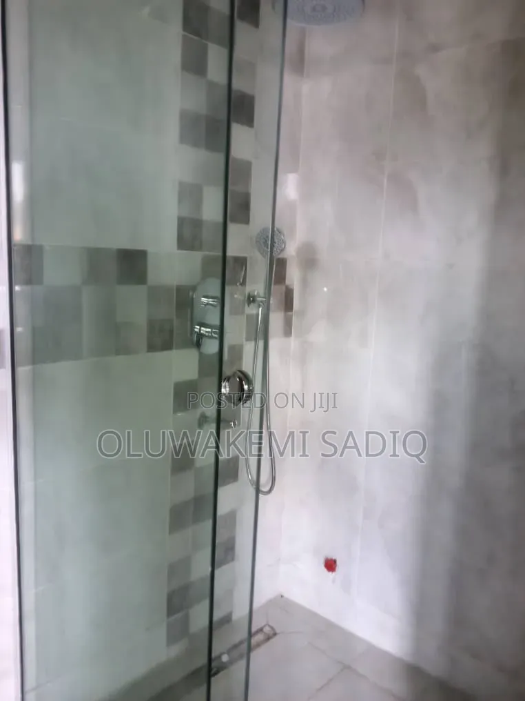 Furnished 3bdrm Apartment in Ikeja Gra for rent