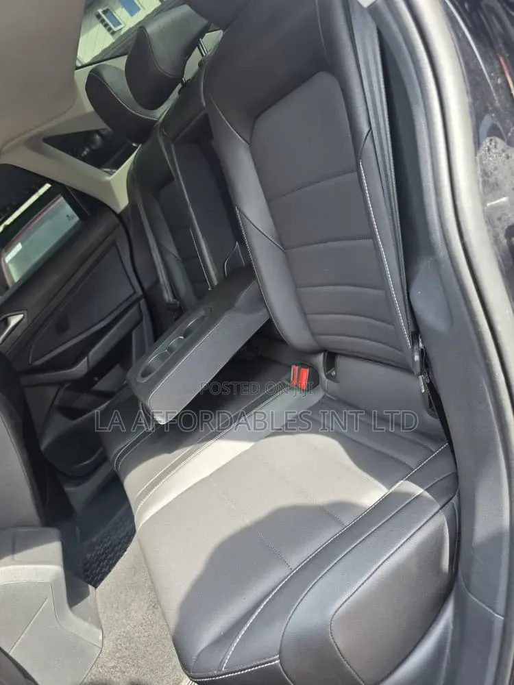 Volkswagen Jetta 2020 Black