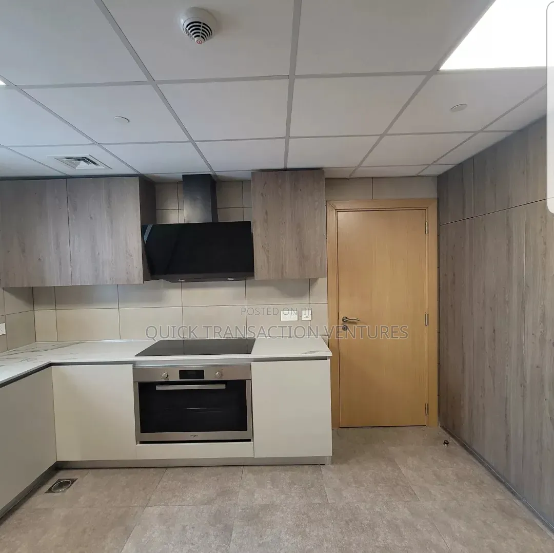 3bdrm Apartment in La Tour, Ademola Adetokunbo for rent