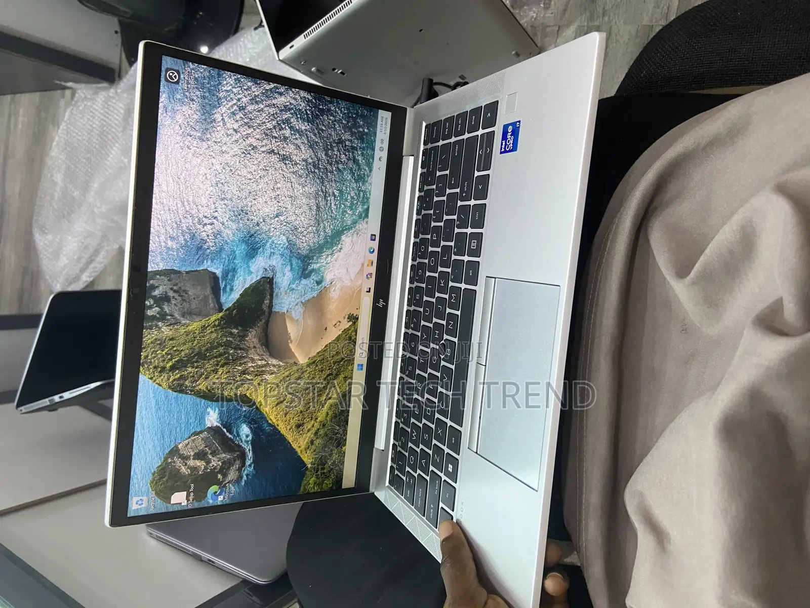 Laptop HP EliteBook 840 G8 16GB Intel Core i7 SSD 256GB