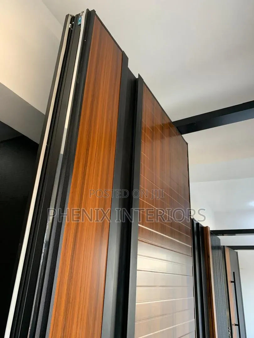 5ft × 10ft Turkey Pivot Security Door With Smart Lock Technology.