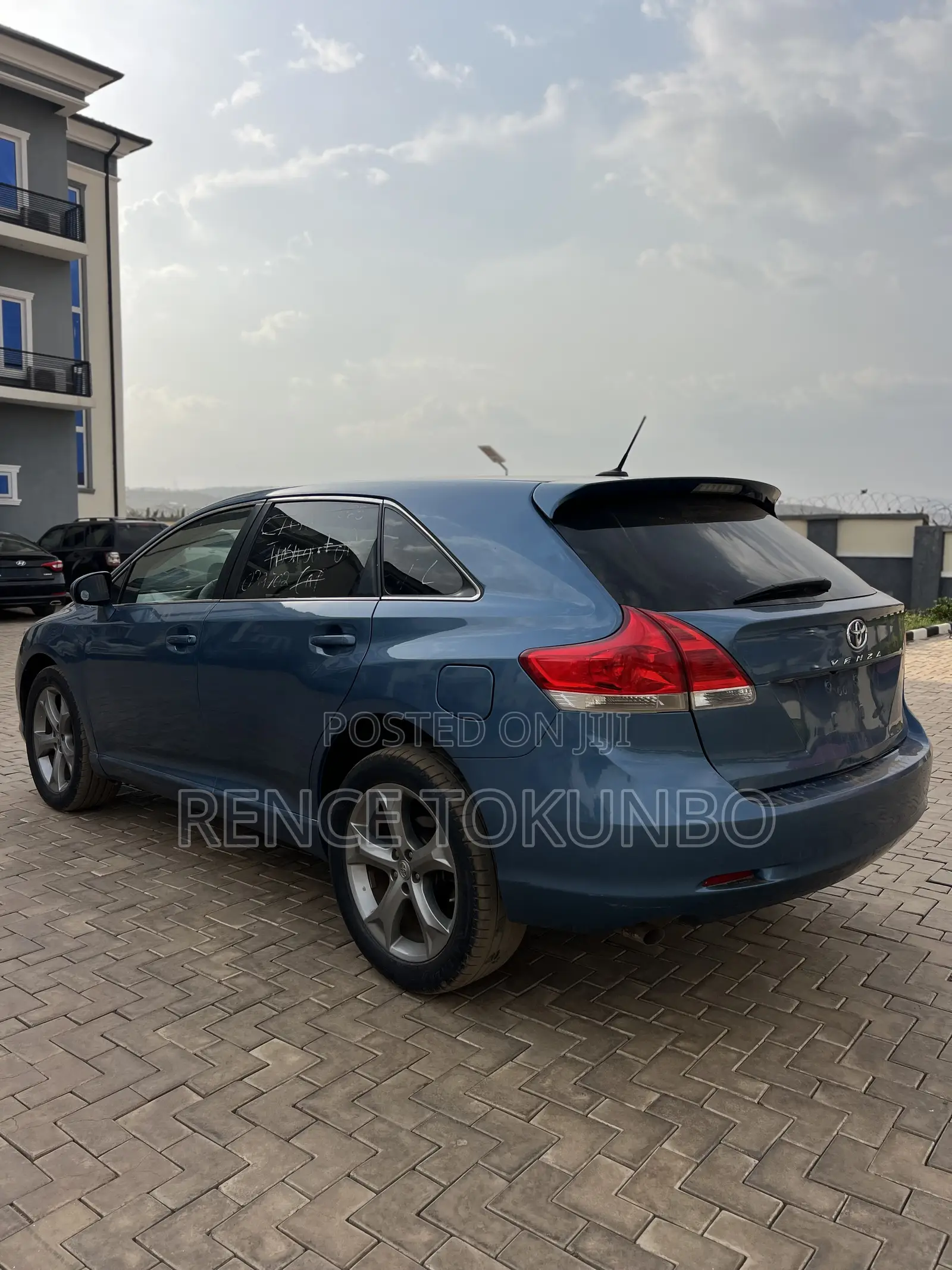 Toyota Venza 2011 Blue