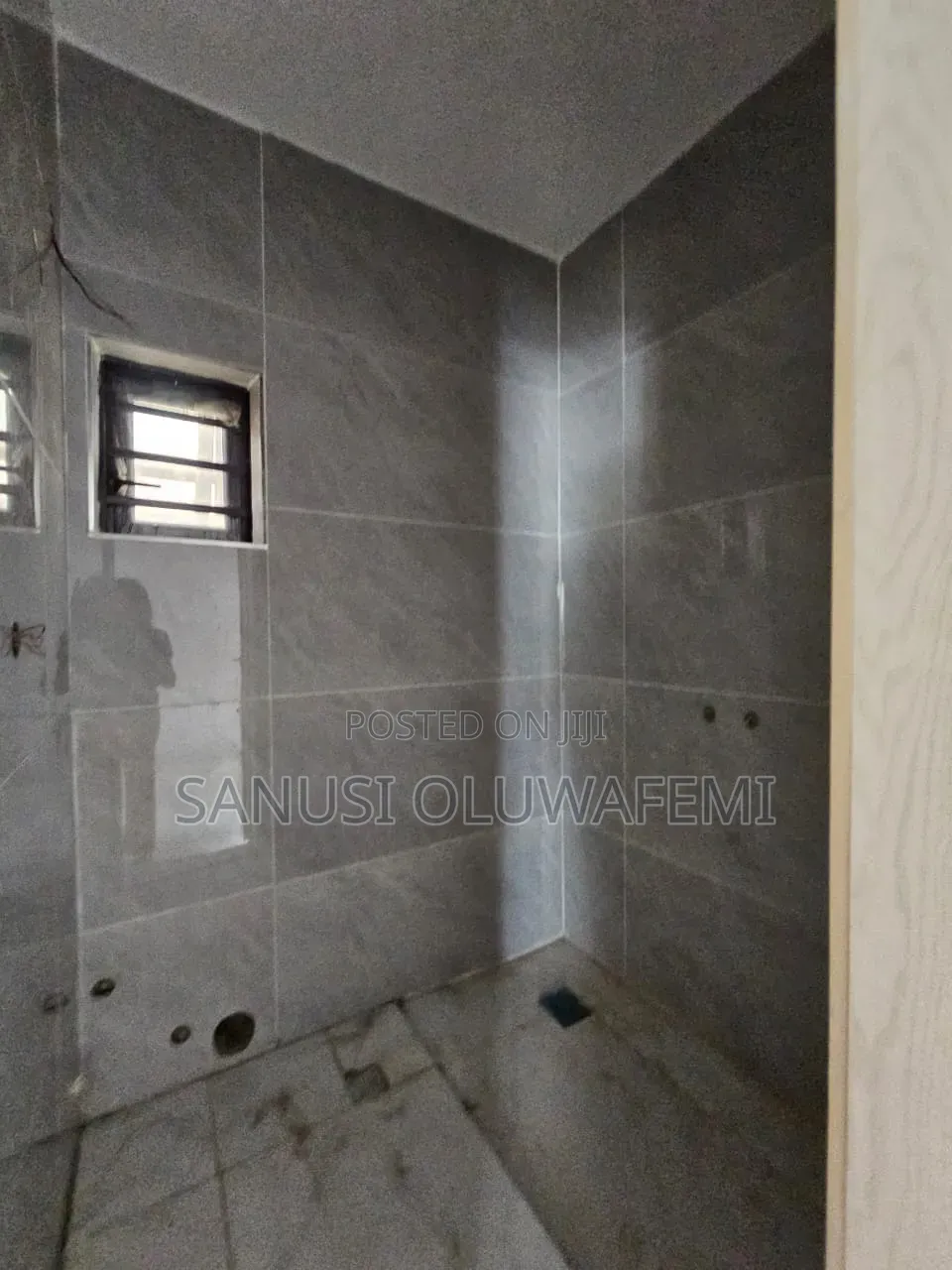 3bdrm Block of Flats in LSDPC Maryland Estate for sale