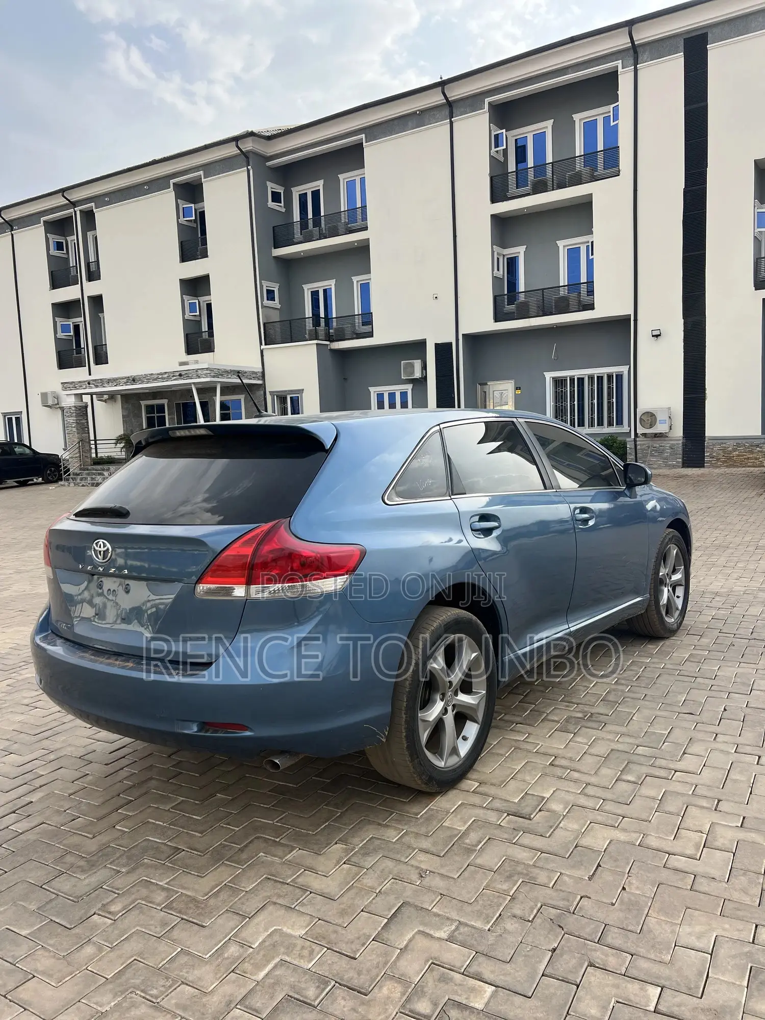 Toyota Venza 2011 Blue