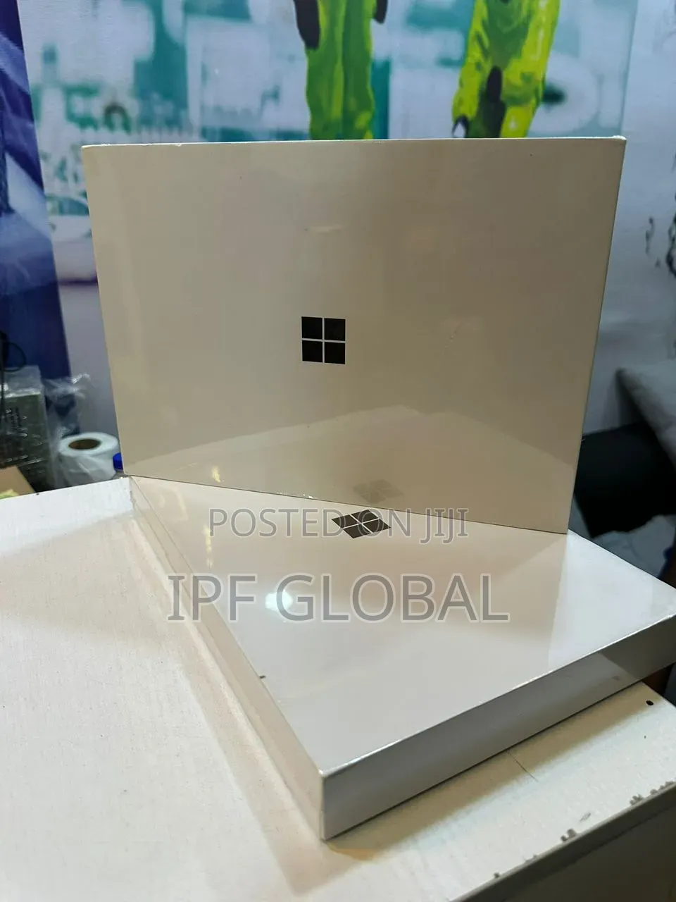New Microsoft Surface Pro 11th Edition, a Copilot+ PC 16GB SSD 256GB