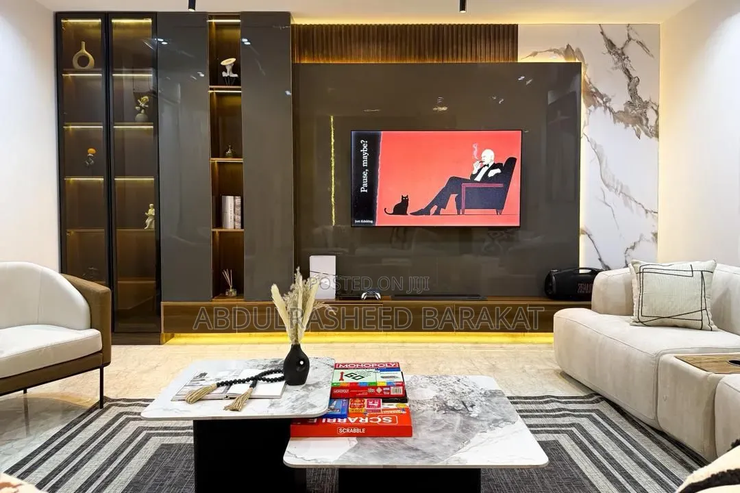 Luxury 4bedroom Smart Home With Pool, Gym, Board Games and Ps5