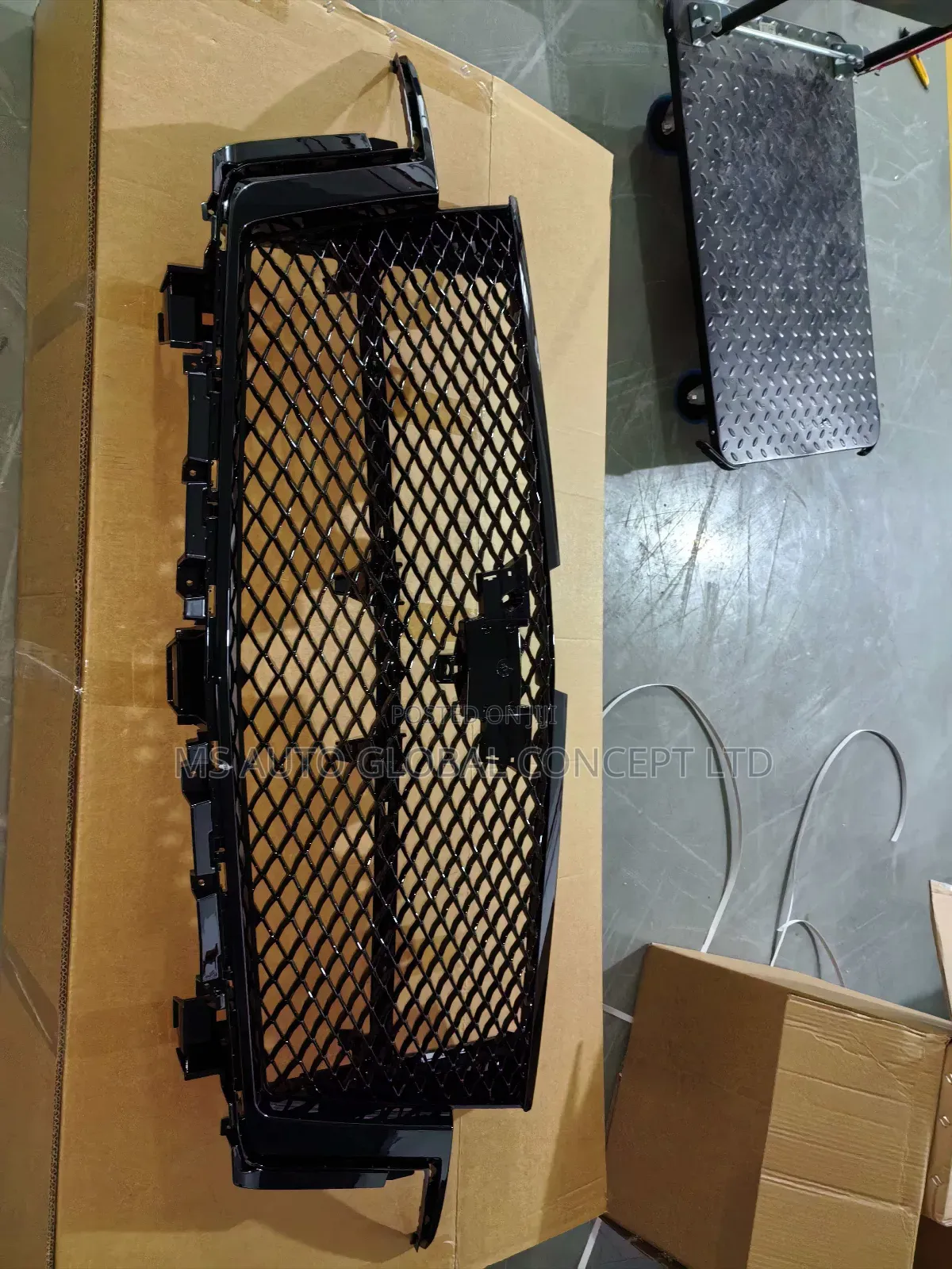 Cadillac Escalade 2022 Front Grille
