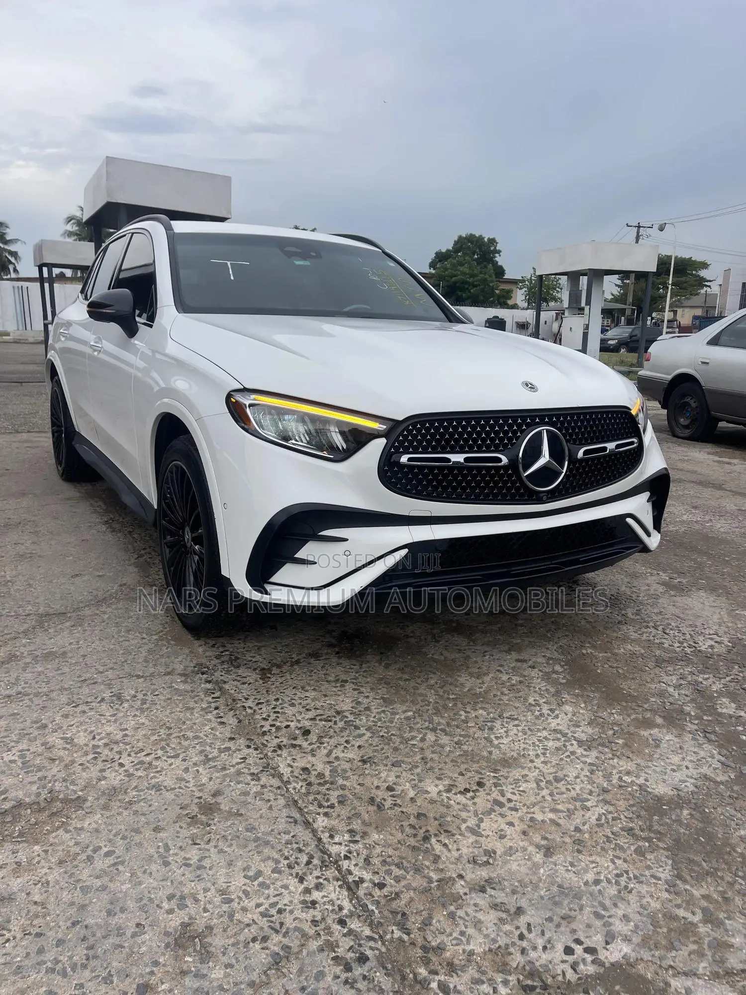 Mercedes-Benz GLC-Class GLC 300 2023 White