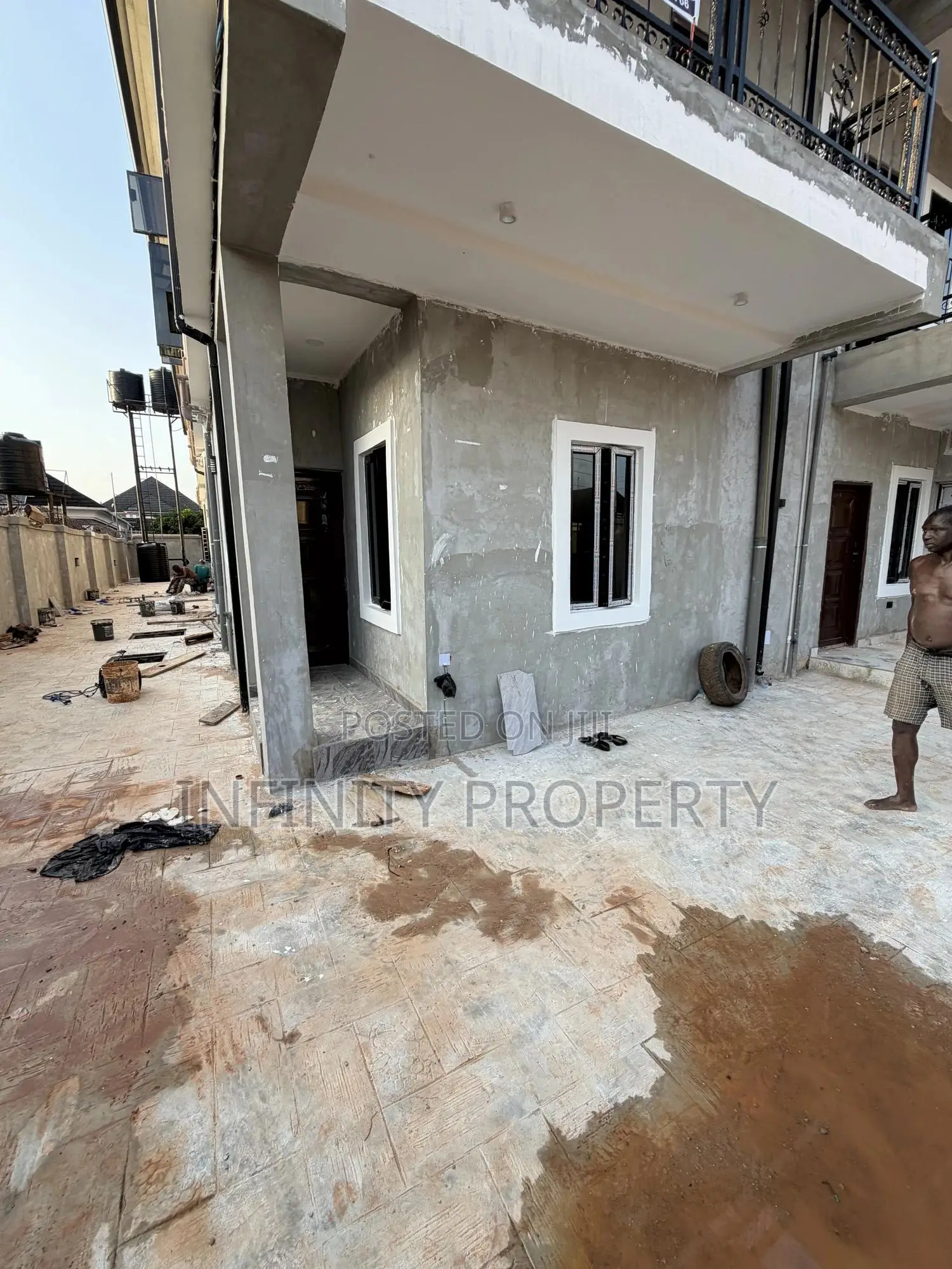 3bdrm Block of Flats in Pz, Benin City for rent