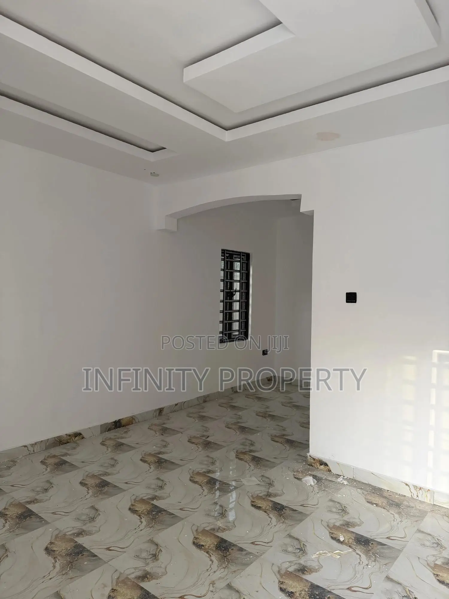 3bdrm Block of Flats in Pz, Benin City for rent