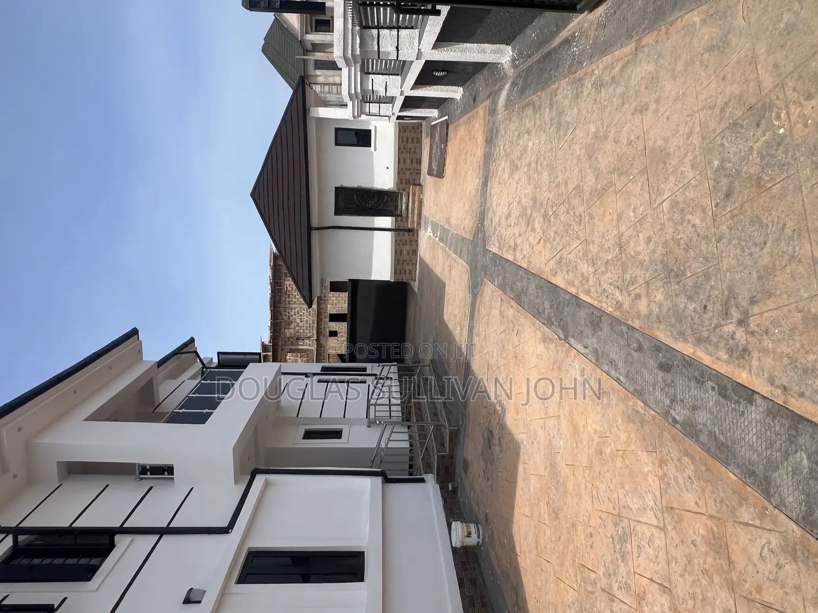 6bdrm Duplex in Heliu Estate, Enugu for sale