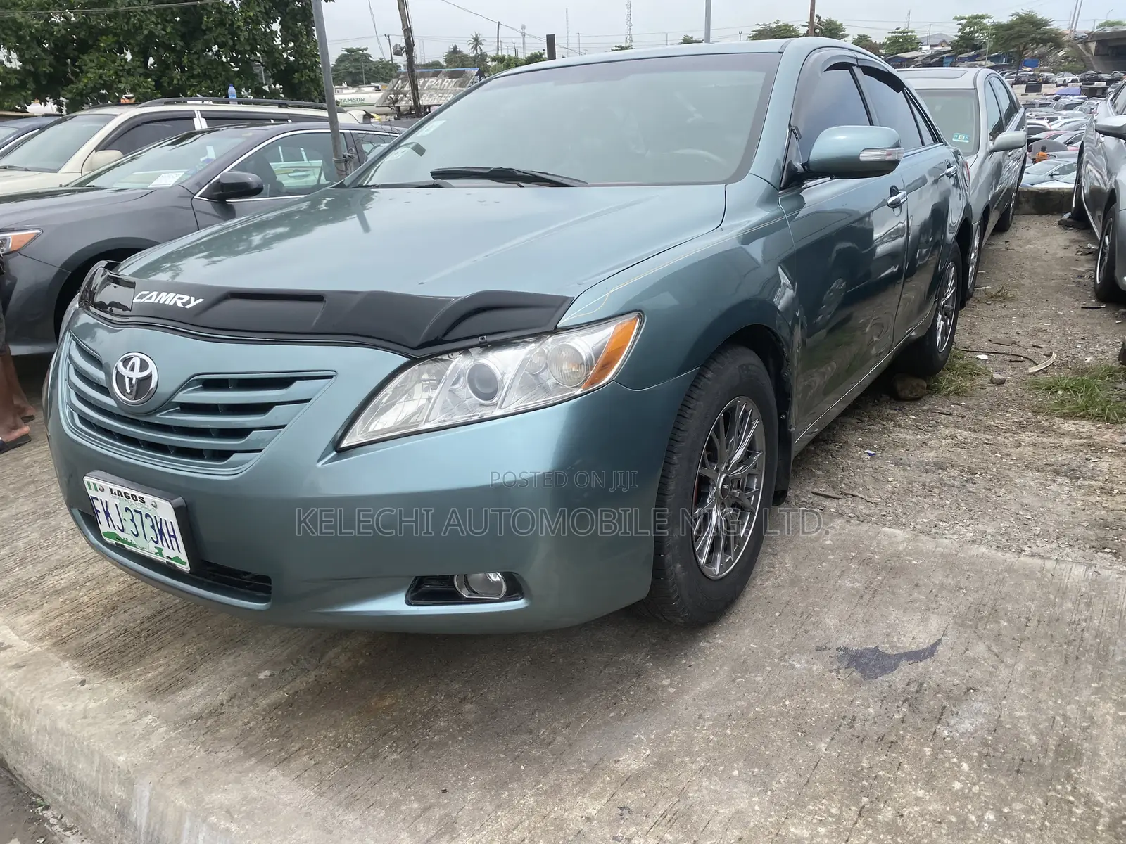 Toyota Camry XLE 4dr Sedan (2.4 4cyl 5A) 2008 Green