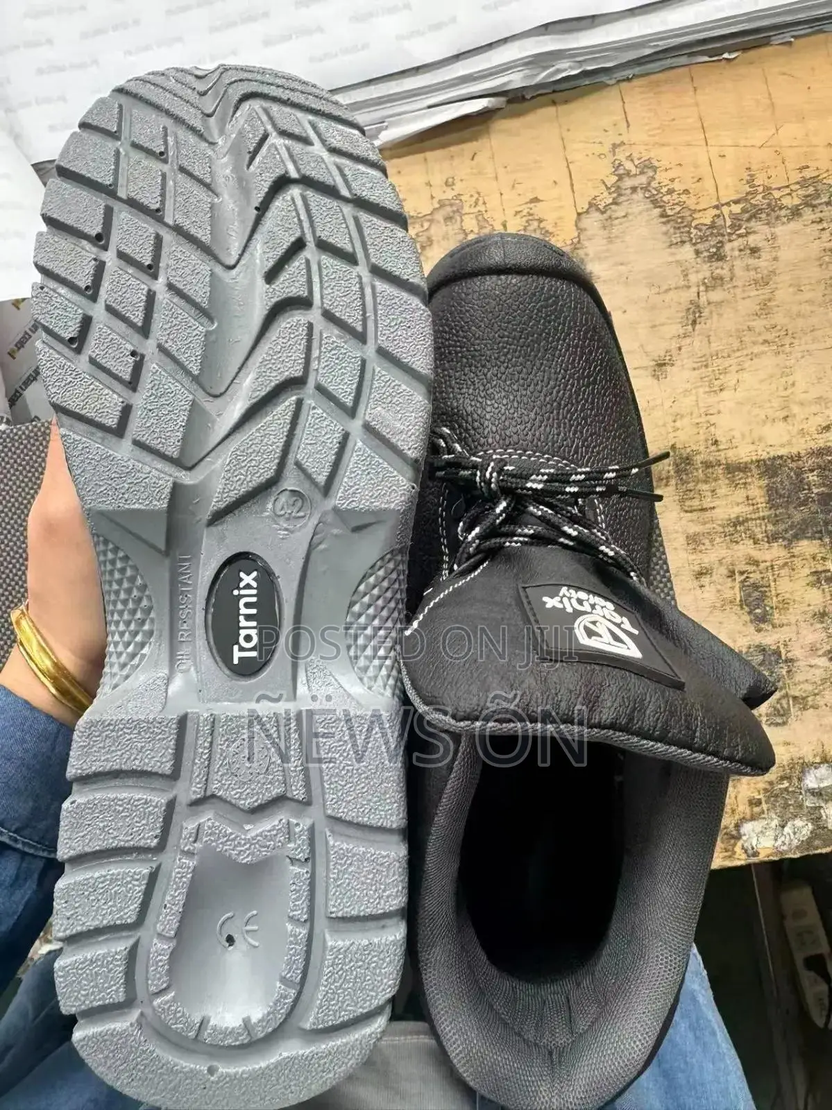 Tarnix Safety Shoes