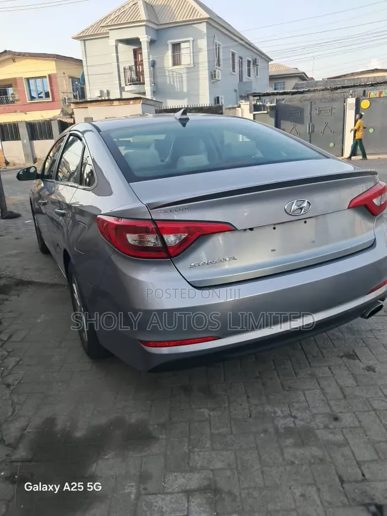 Hyundai Sonata ECO Sedan FWD (1.6L 4cyl 7A) 2017 Silver