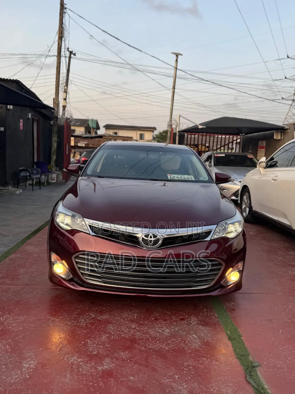 Toyota Avalon Limited 4dr Sedan (3.5L 6cyl 6A) 2015 Burgundy