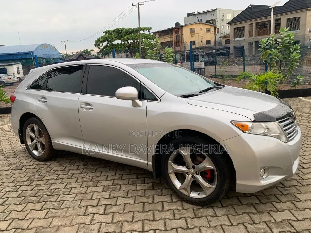 Toyota Venza V6 2010 Silver